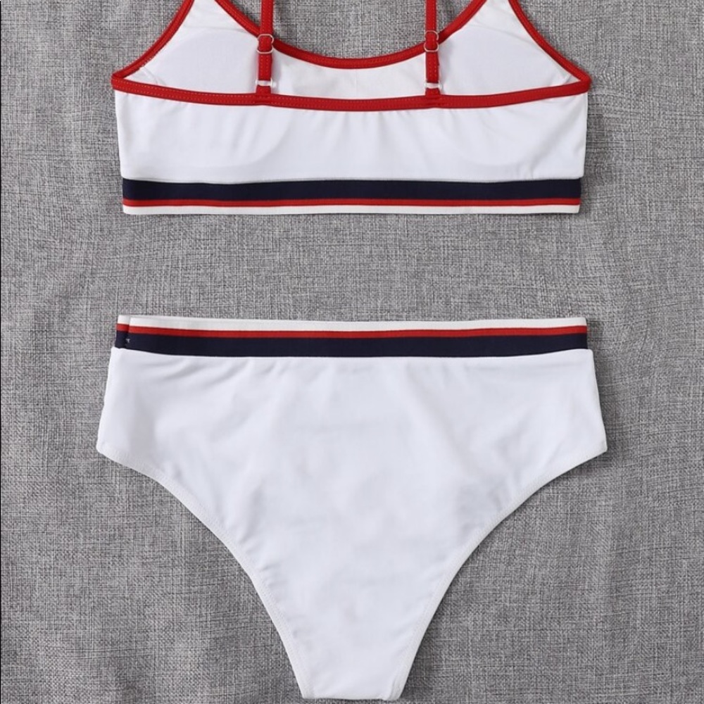 Shein Contrast Binding Bikini - Picture 3 of 4